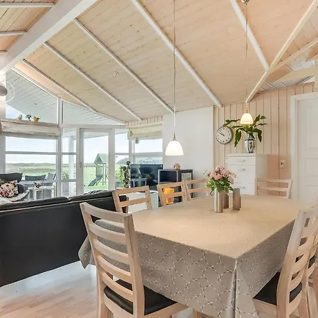 Gorgeous In With Wifi Ferienhaus *